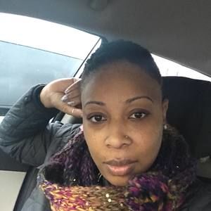 Meet your Posher, Earlisa